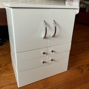 Makeup Organizer